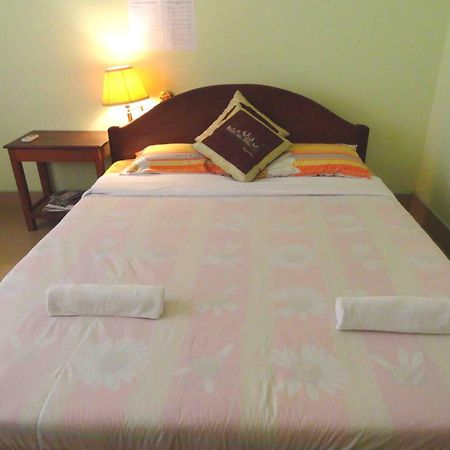 Green Park Village Guesthouse เสียมราฐ ภายนอก รูปภาพ