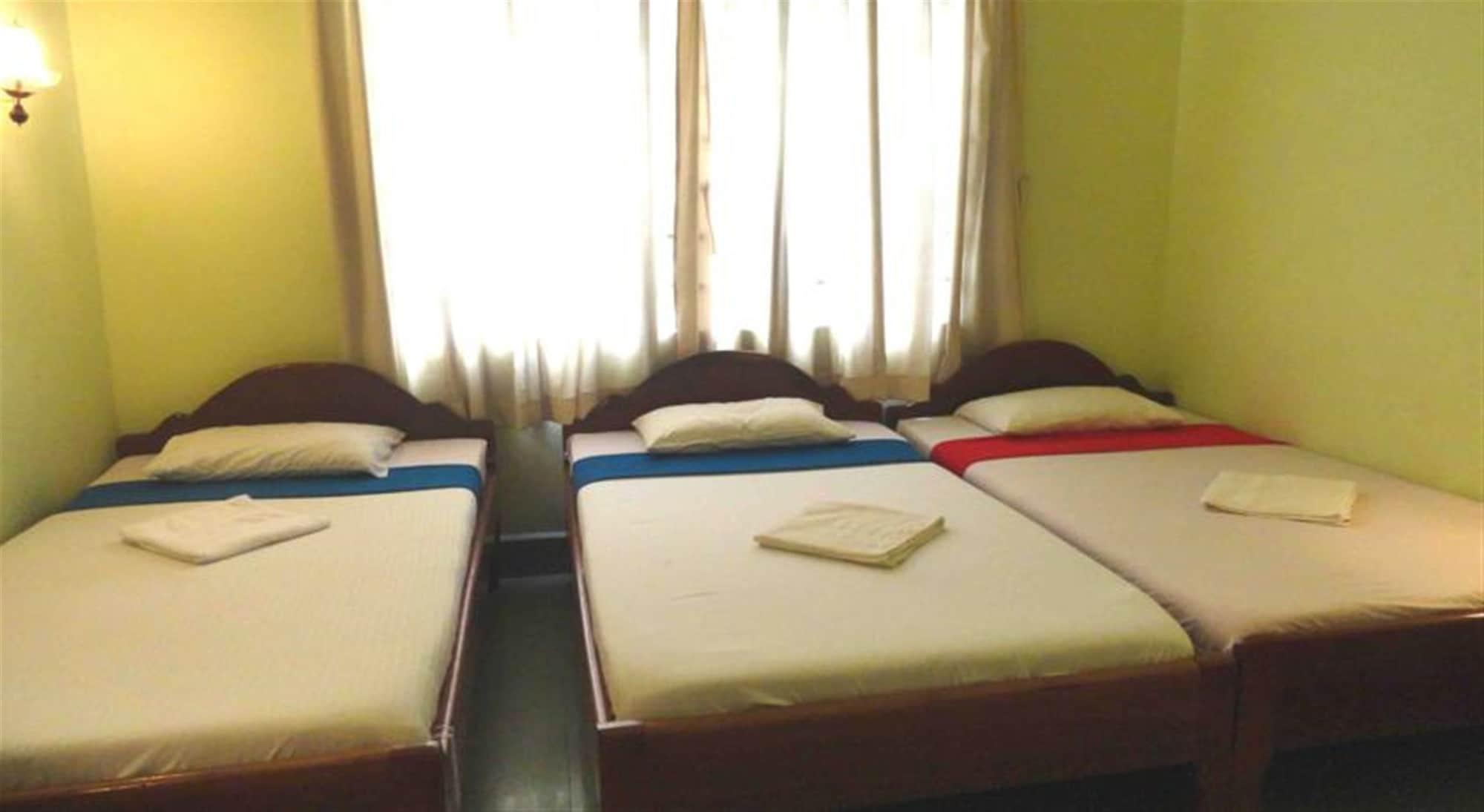 Green Park Village Guesthouse เสียมราฐ ภายนอก รูปภาพ