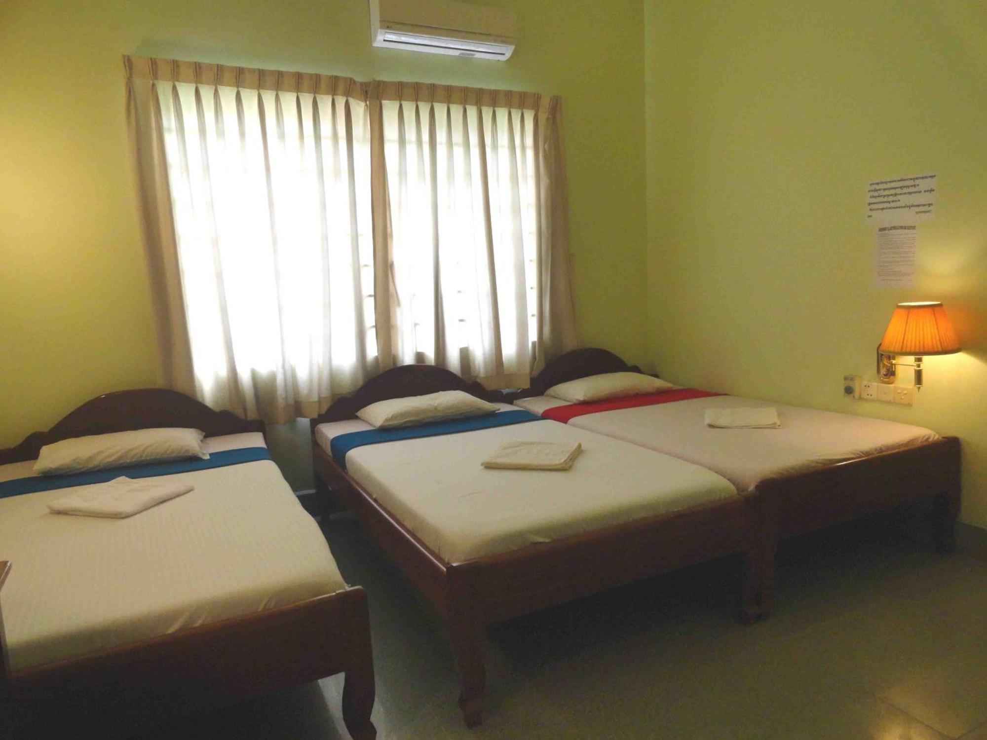 Green Park Village Guesthouse เสียมราฐ ภายนอก รูปภาพ