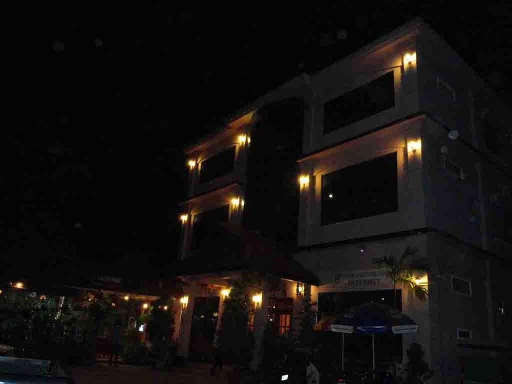 Green Park Village Guesthouse เสียมราฐ ภายนอก รูปภาพ
