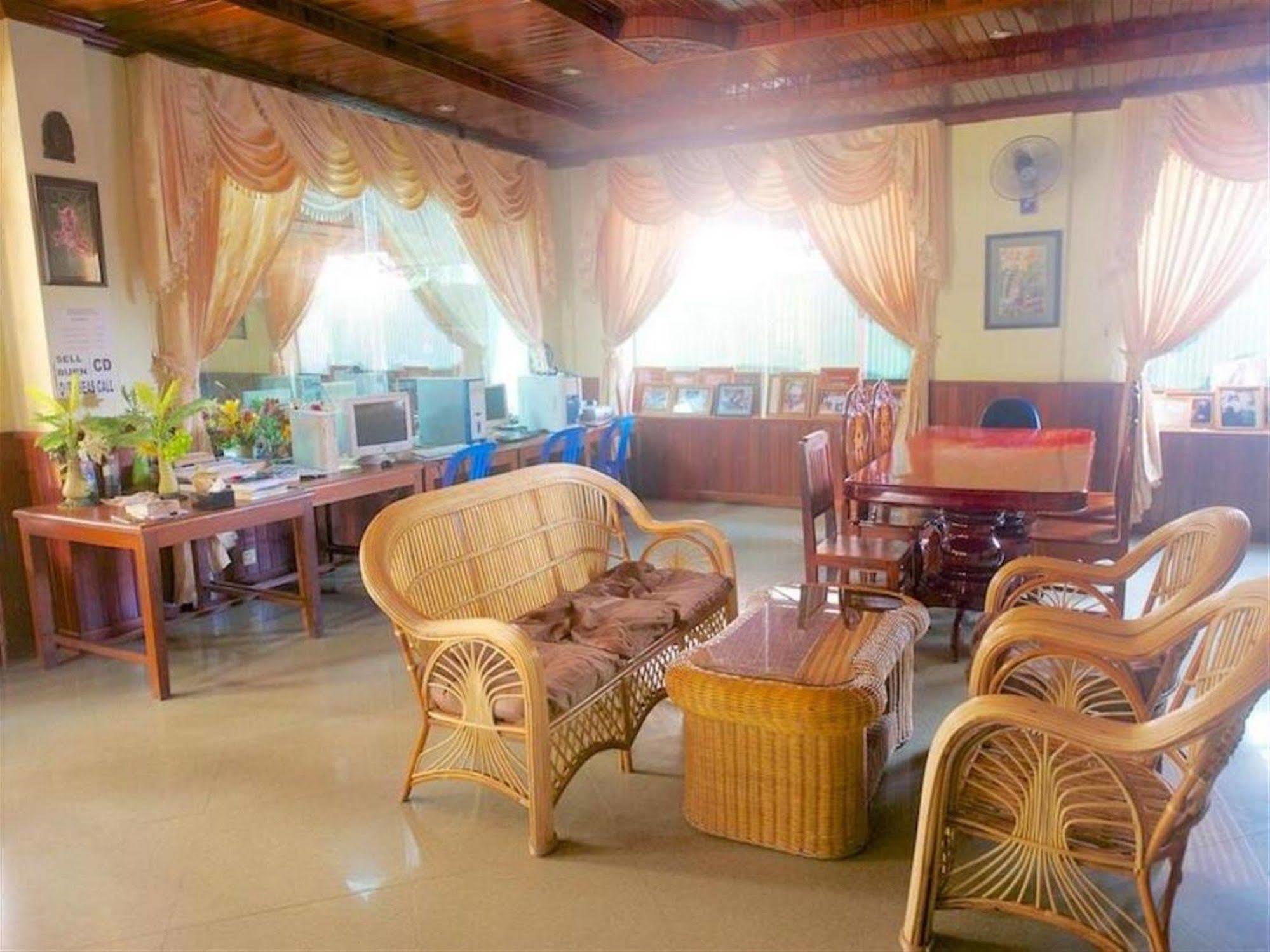 Green Park Village Guesthouse เสียมราฐ ภายนอก รูปภาพ